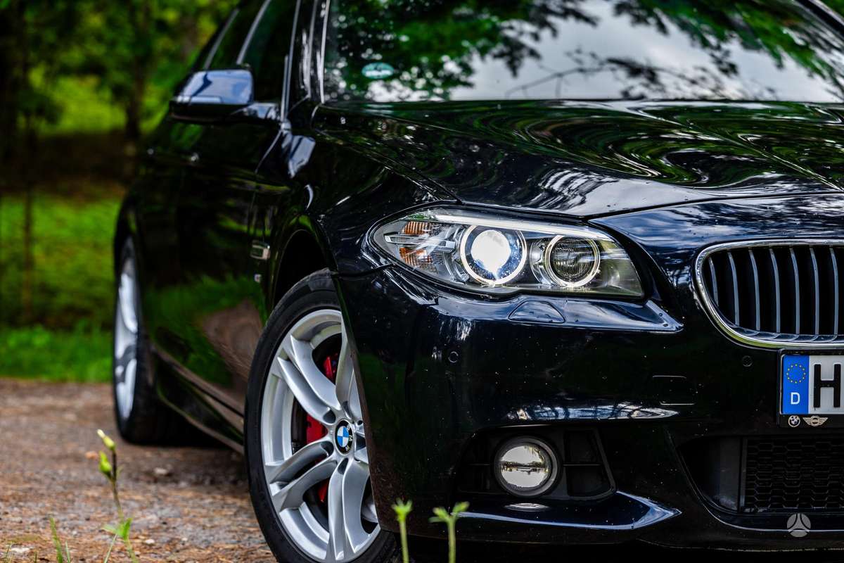 BMW 535, 3.0 l., Седан