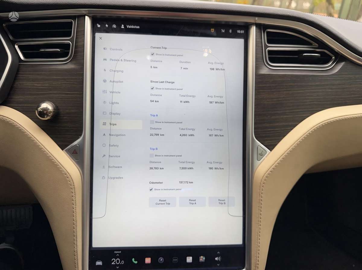 Tesla Model S, 70 кВт·ч, Седан
