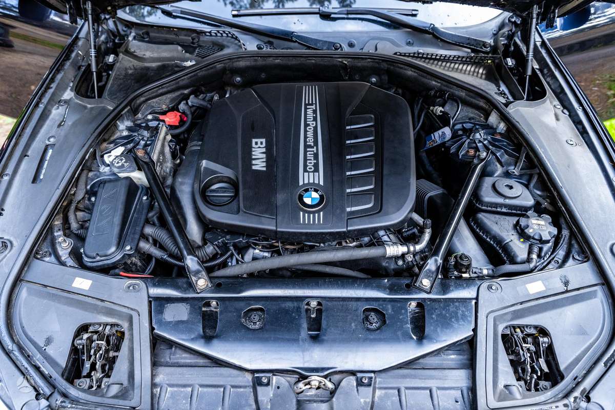 BMW 535, 3.0 l., Седан