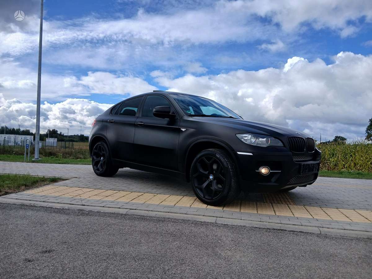 BMW X6