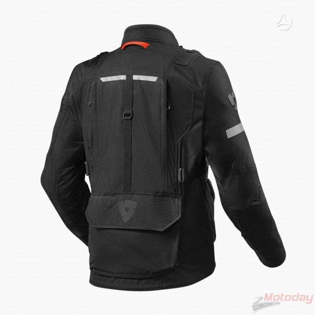 REVIT Sand 4 H2O, touring