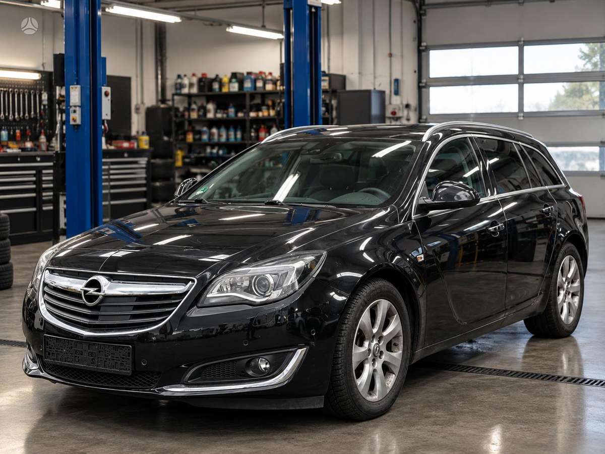 Opel Insignia, 2.0 l., Хэтчбек