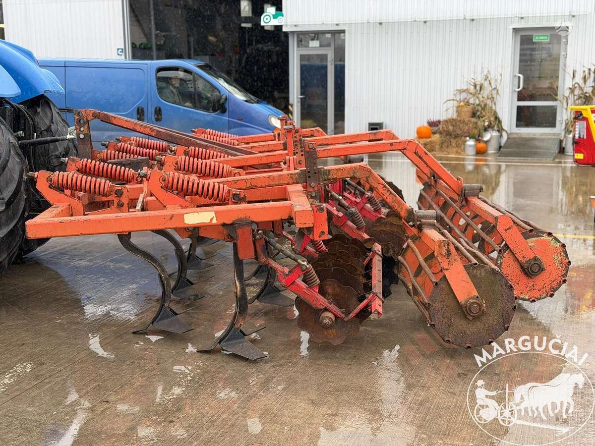 Brix 4,8 m, scrapers, scrubbers
