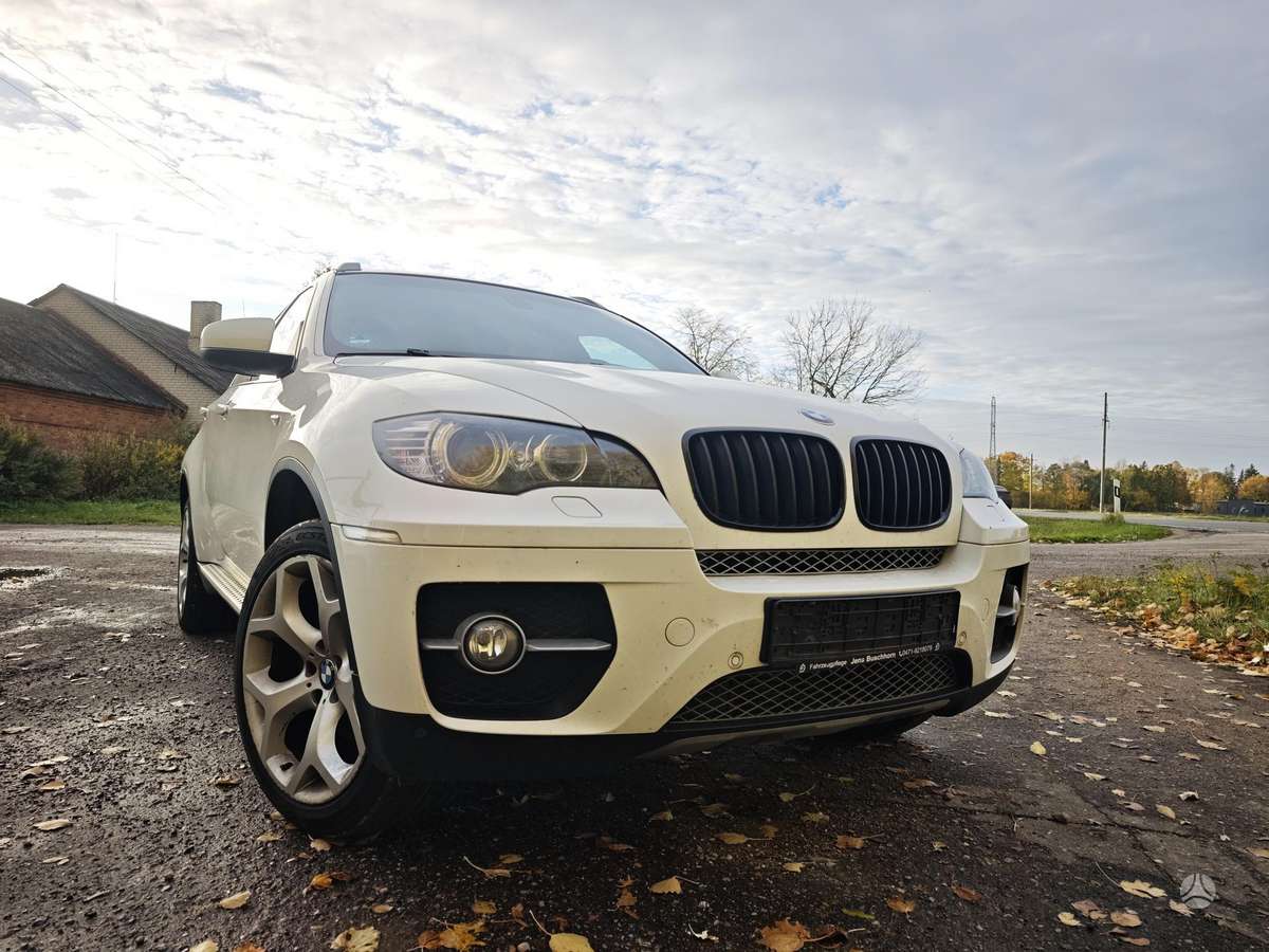 BMW X6