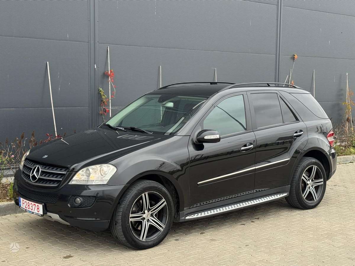 Mercedes-Benz ML320