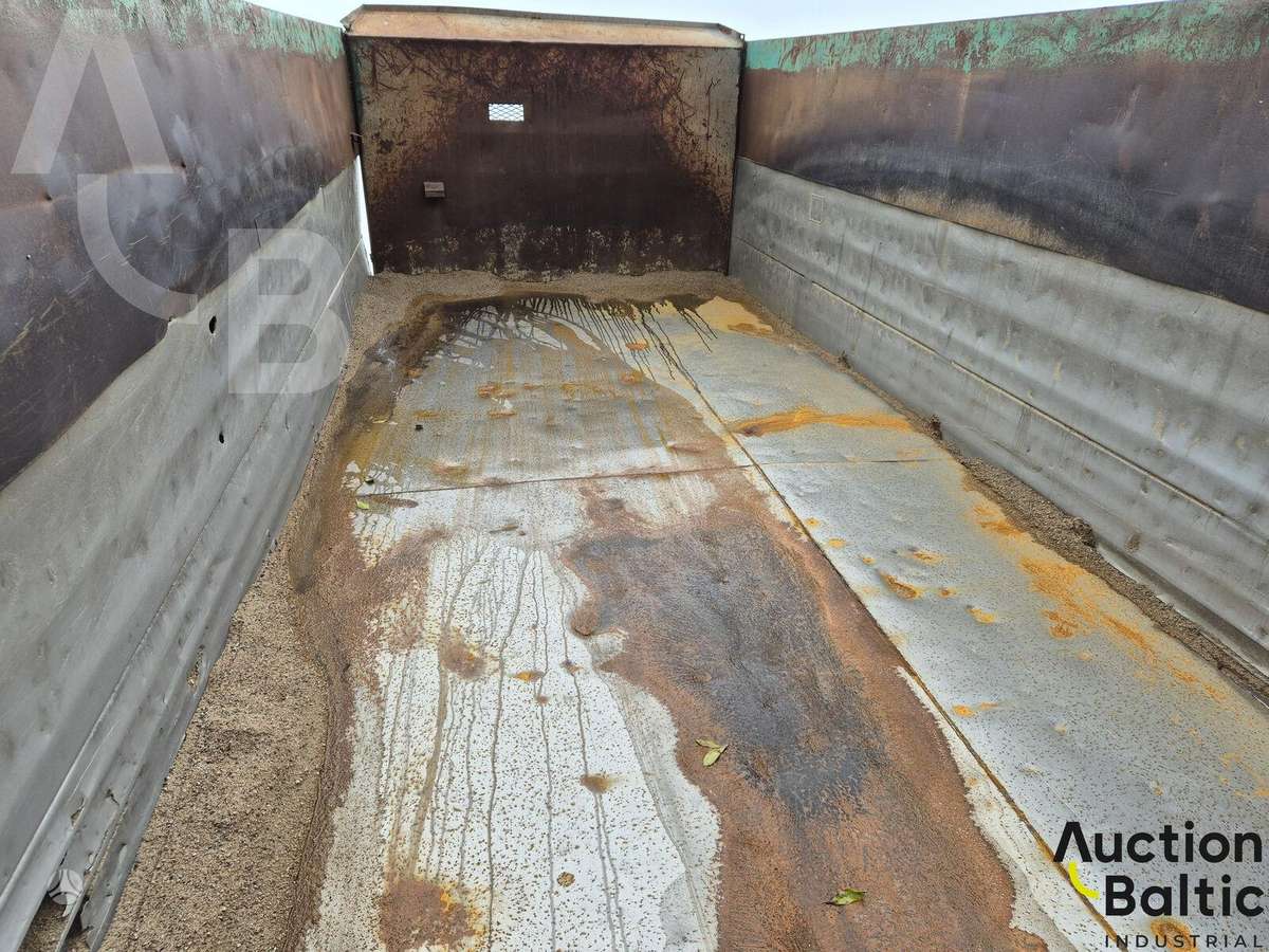 Volvo FM12, dumpers / tippers