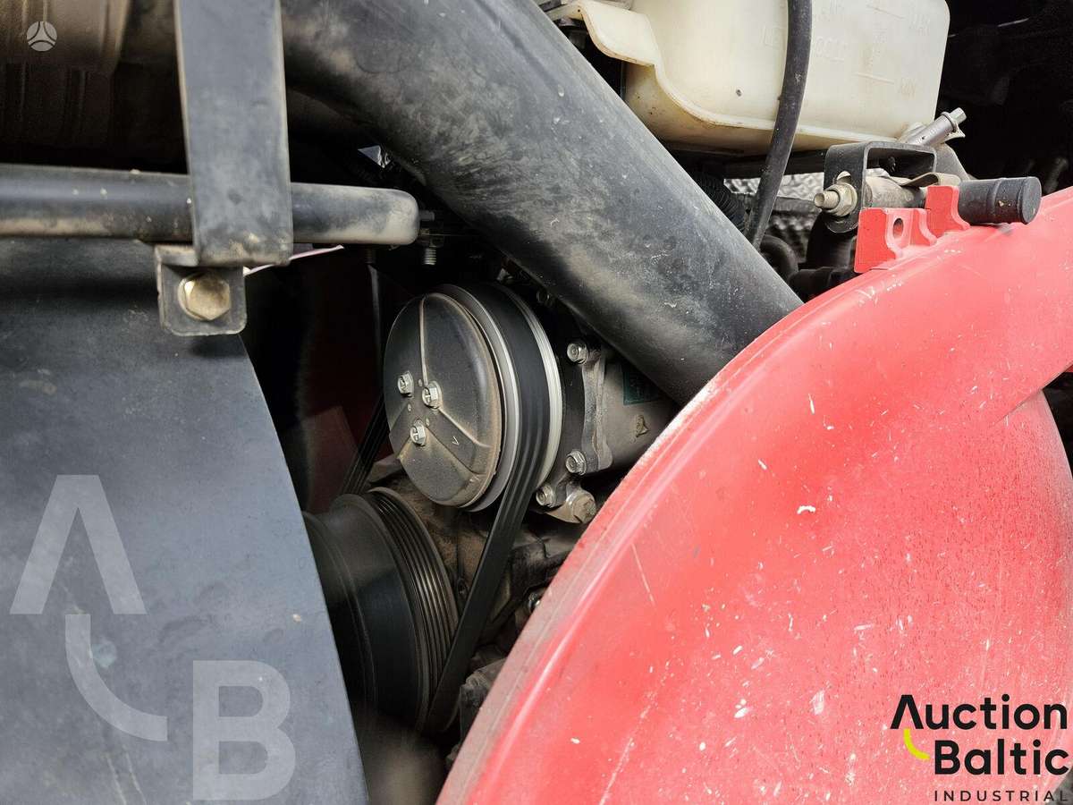 Massey Ferguson 6480, тракторы