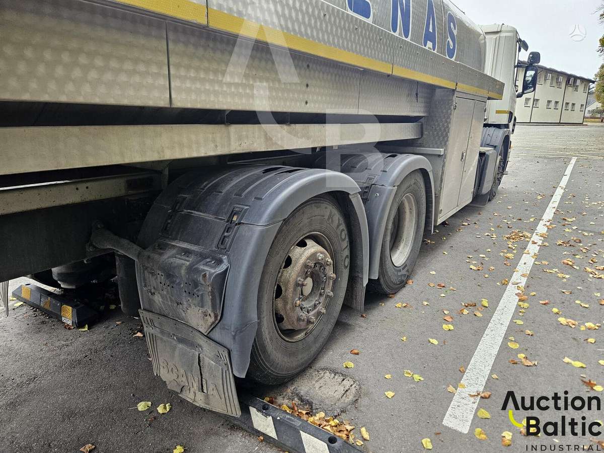 Scania P 400, milk trucks