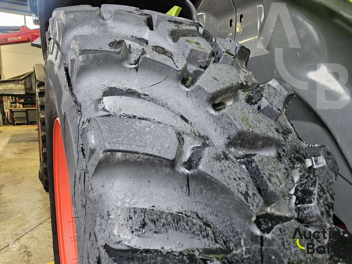 Claas Xerion 5000 Trac, тракторы
