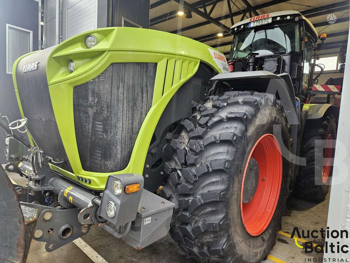 Claas Xerion 5000 Trac, тракторы