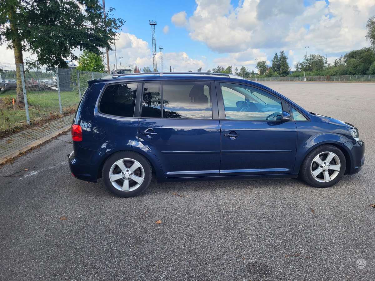 Volkswagen Touran
