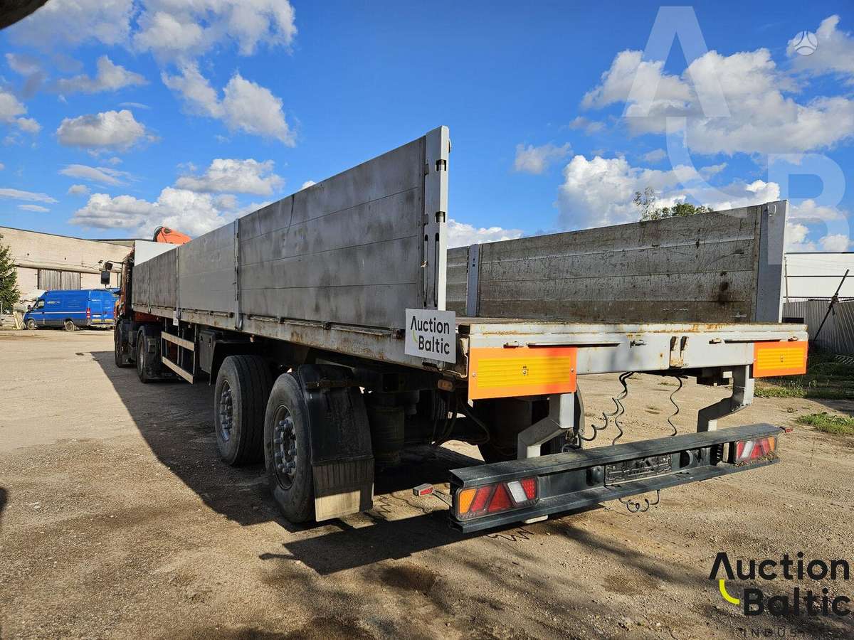Iveco AD440S43, cits