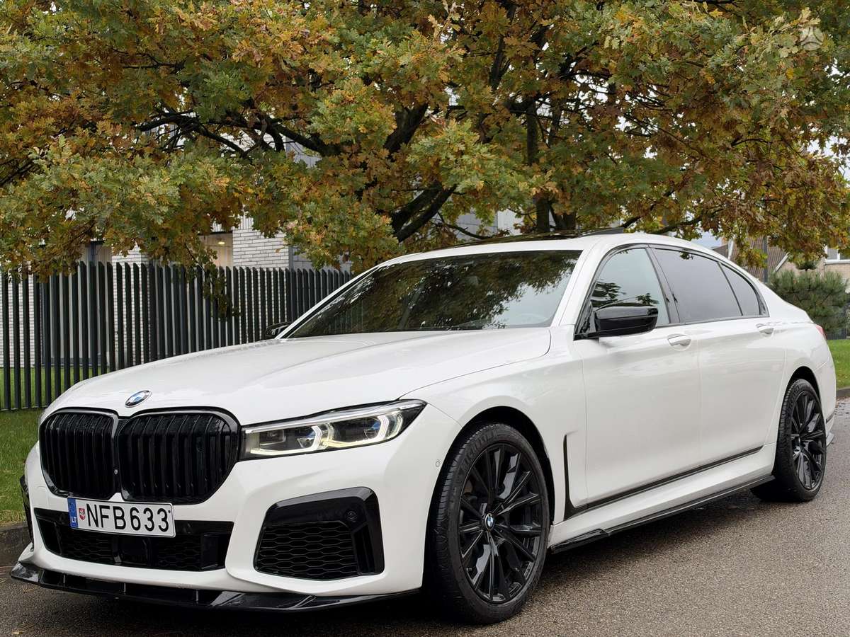 BMW 740
