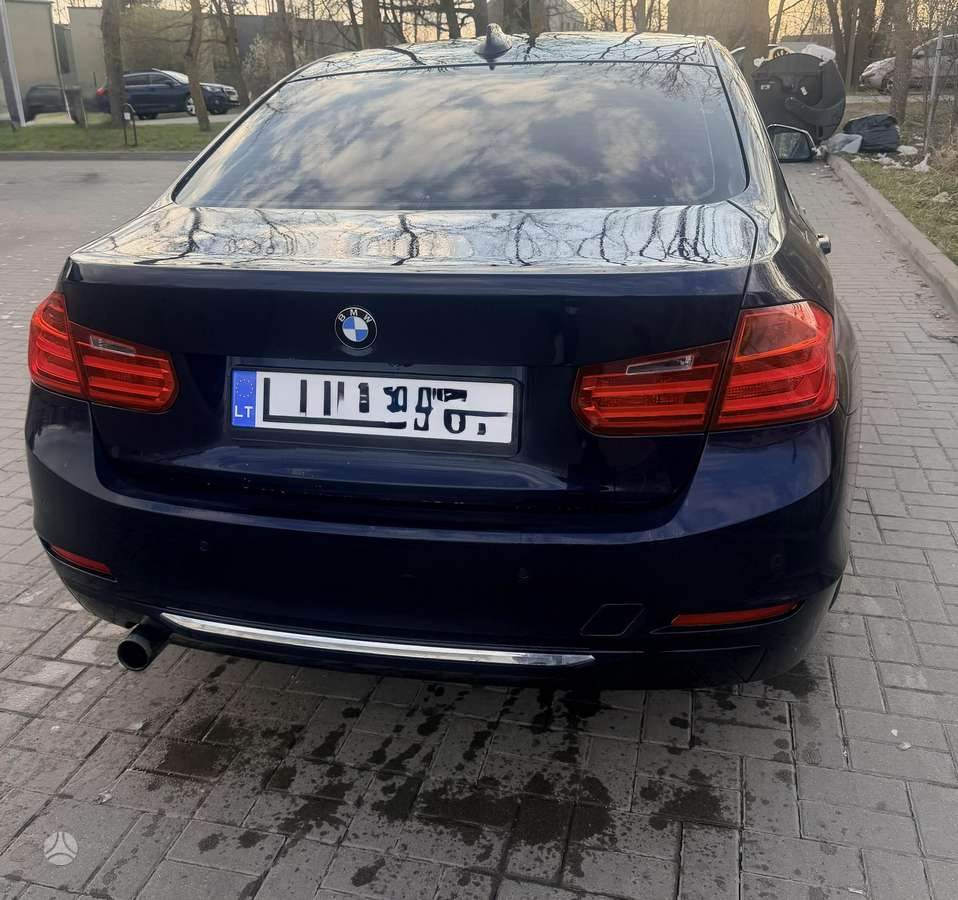 BMW 320, 2.0 l., Седан