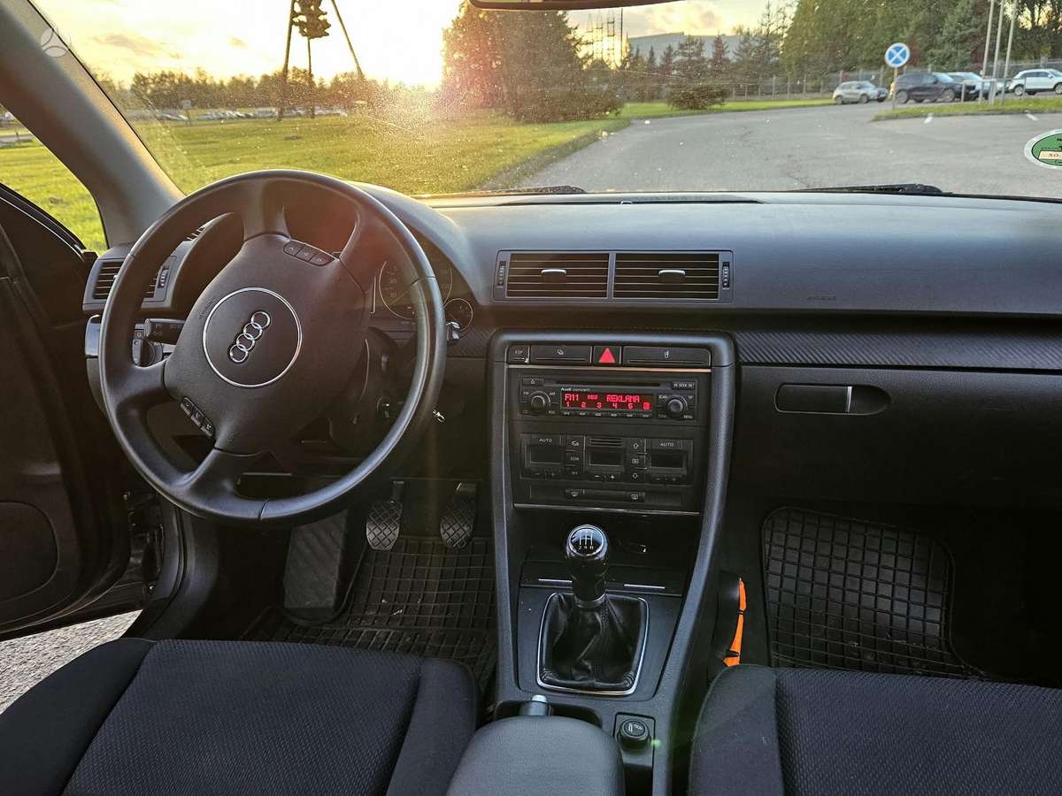 Audi A4, 2.0 l., universalas