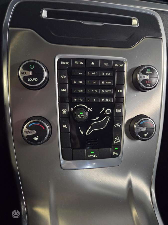 Volvo XC70, 2.4 l., Универсал
