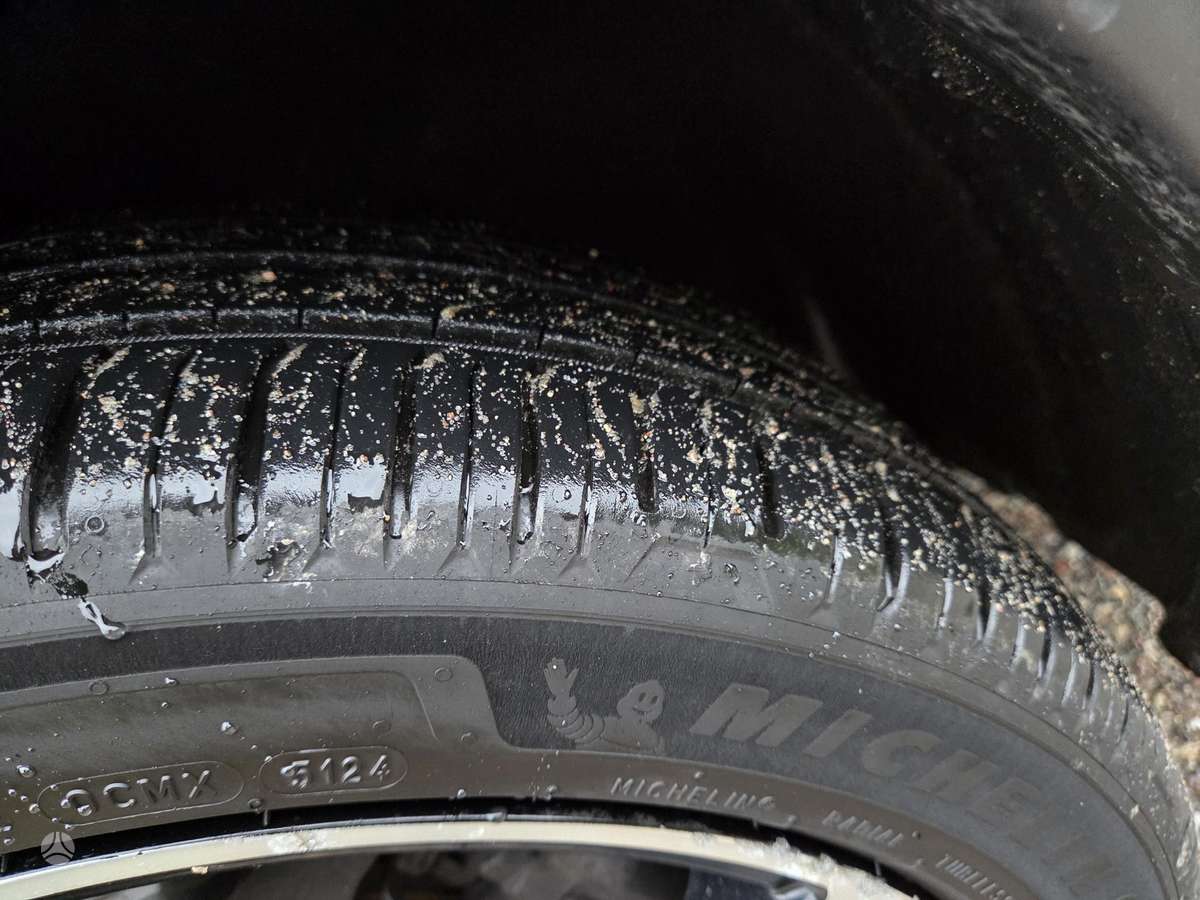 Volvo XC70, 2.4 l., Универсал