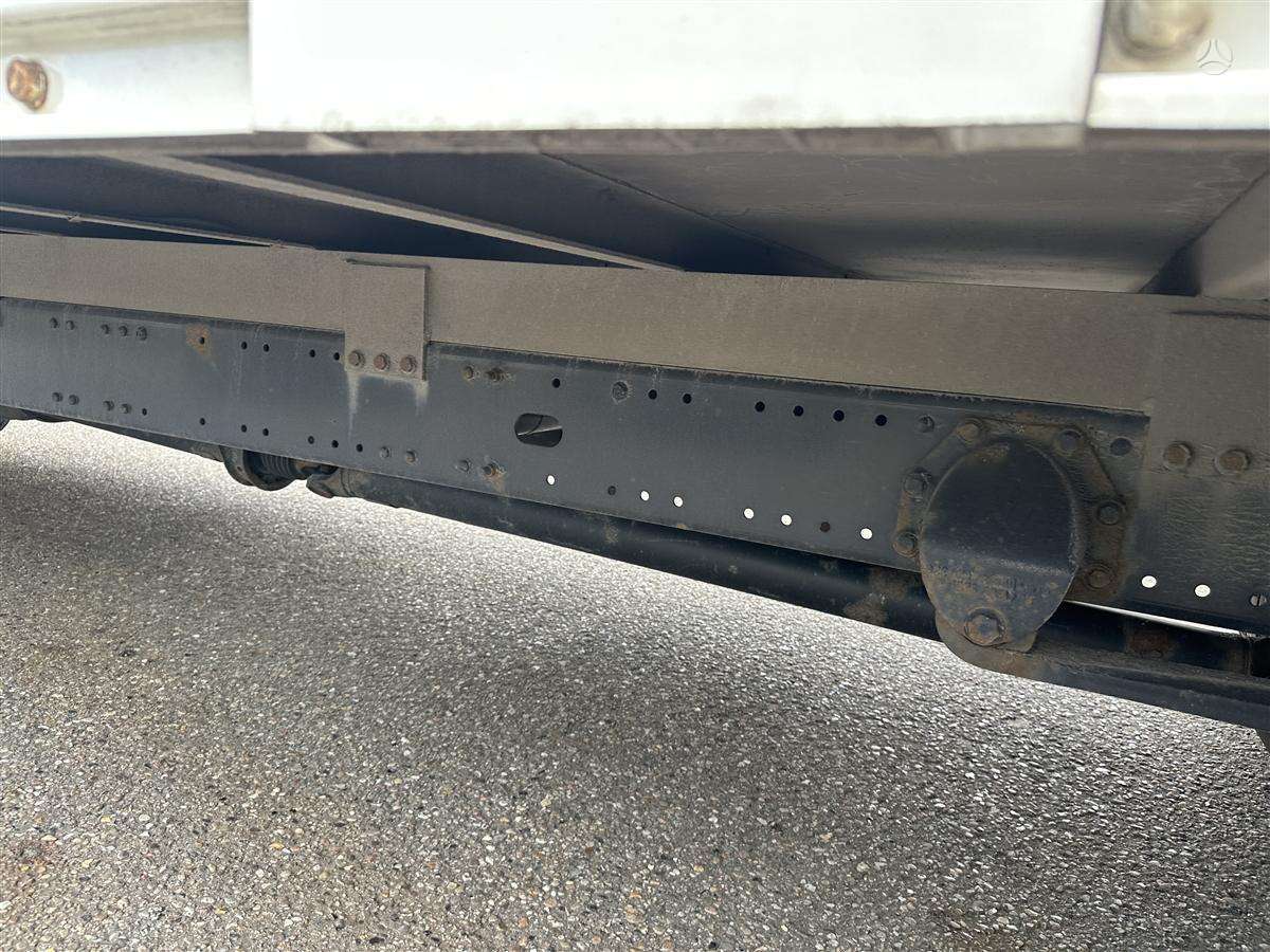MAN TGL 12.220, box trucks / box vans