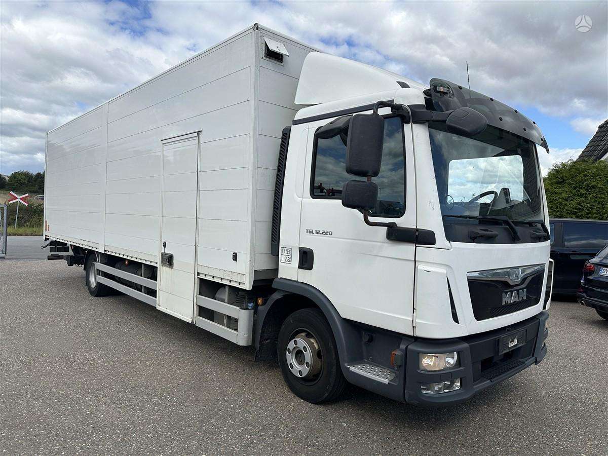 MAN TGL 12.220, box trucks / box vans