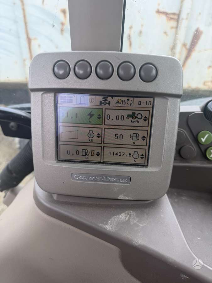 John Deere 7530, тракторы