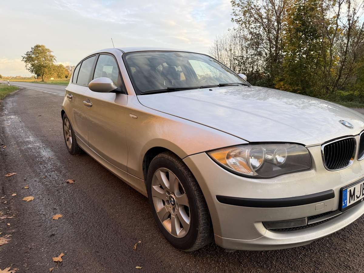 BMW 118