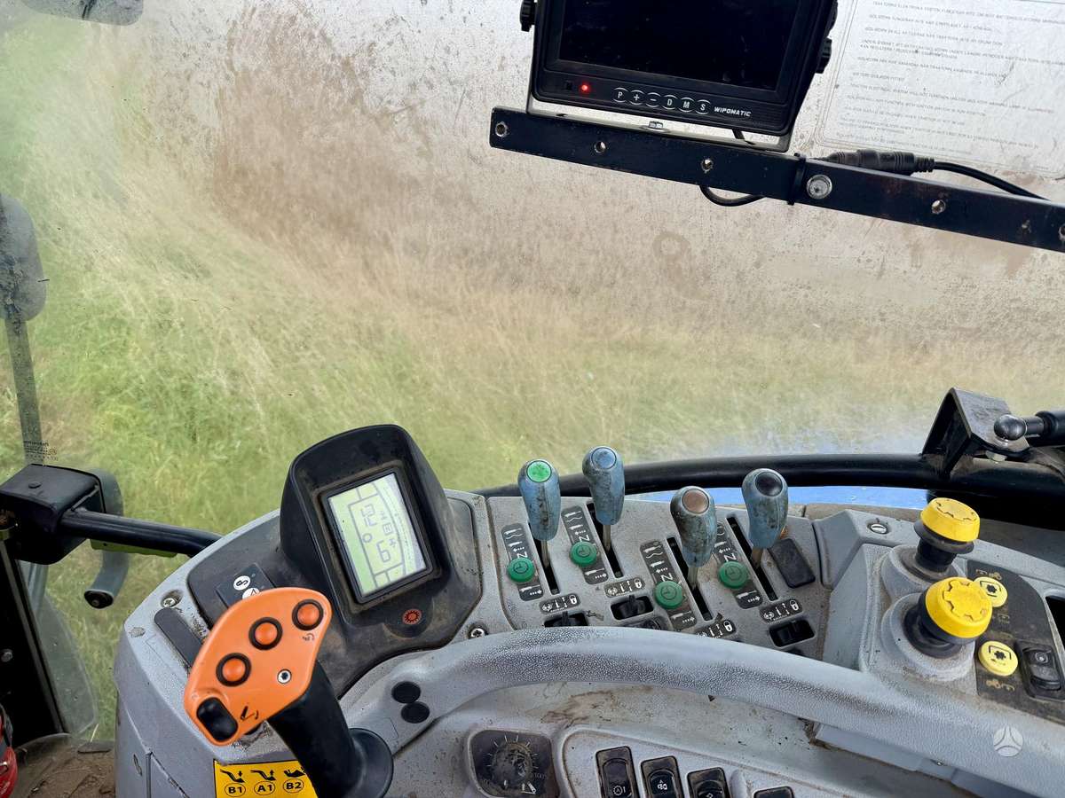 New Holland T6080, traktoriai