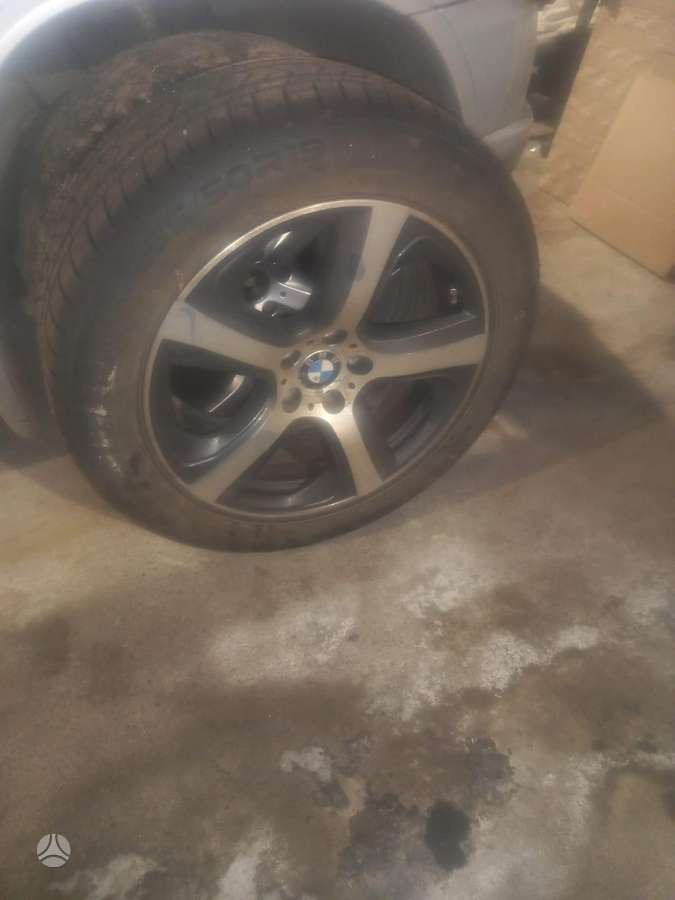 BMW X5, 3.0 l., hatchback