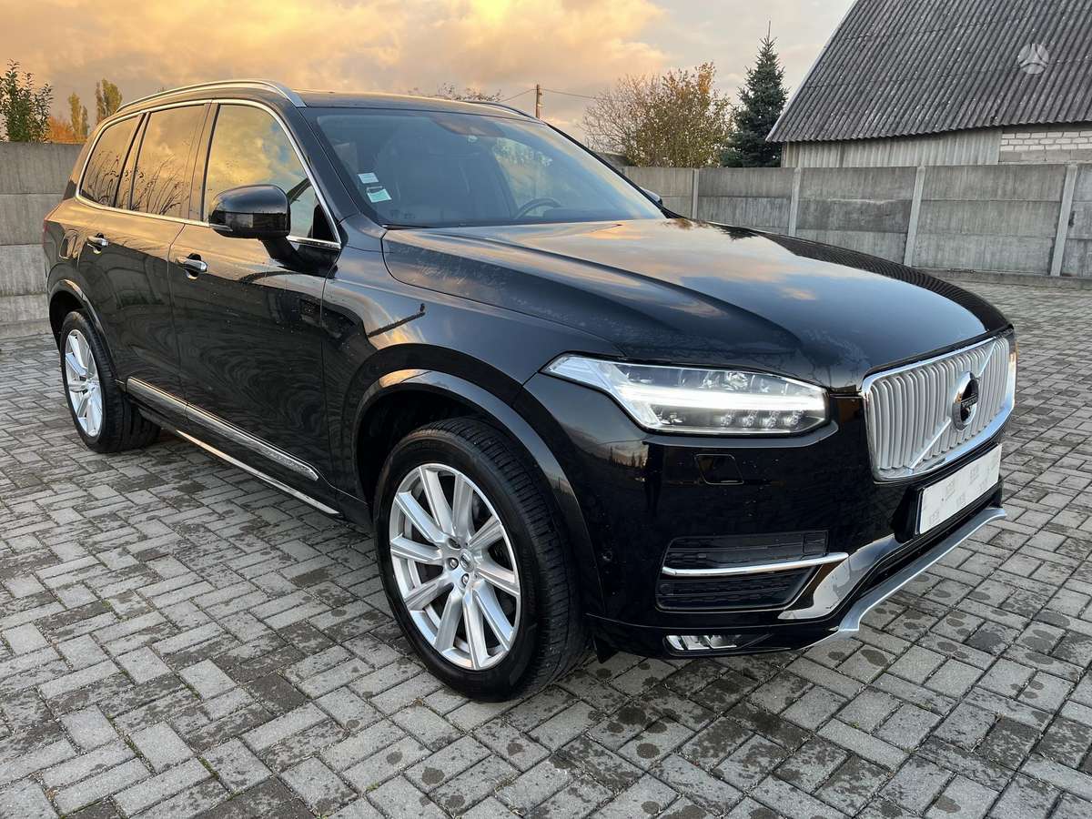 Volvo XC90