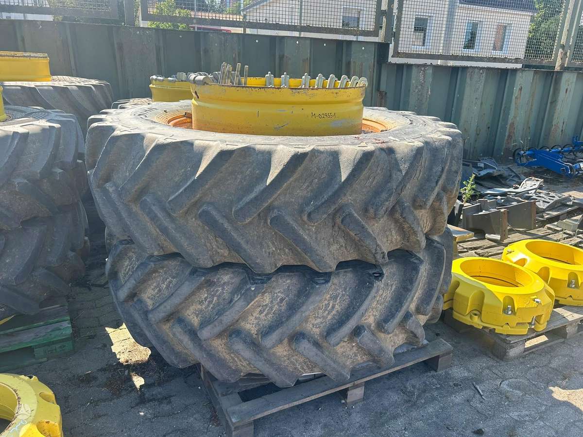 John Deere 6R 7R dubliai, тракторы