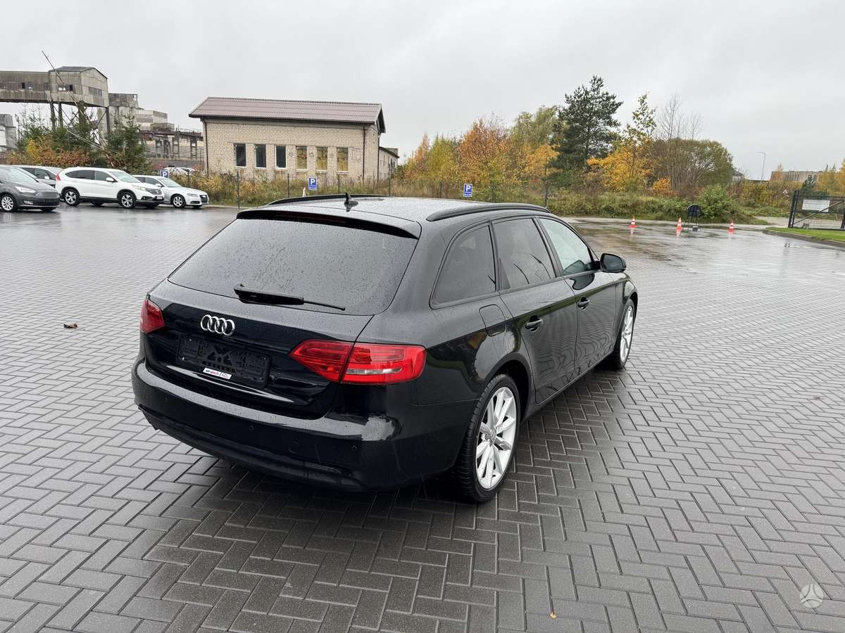 Audi A4, 2.0 l., Универсал
