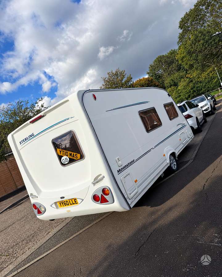 Swift Accles Moonstone, caravans