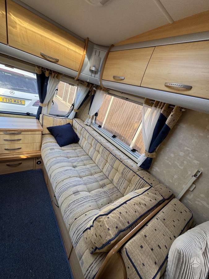 Swift Accles Moonstone, caravans