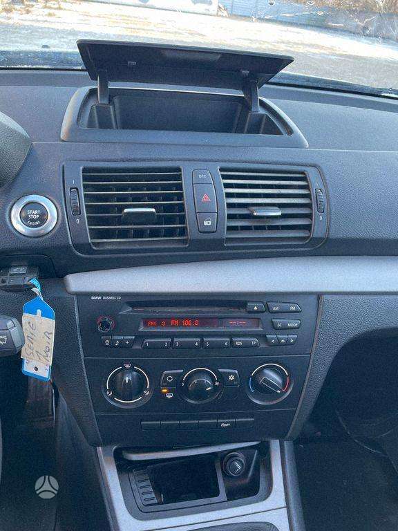 BMW 1 serija
