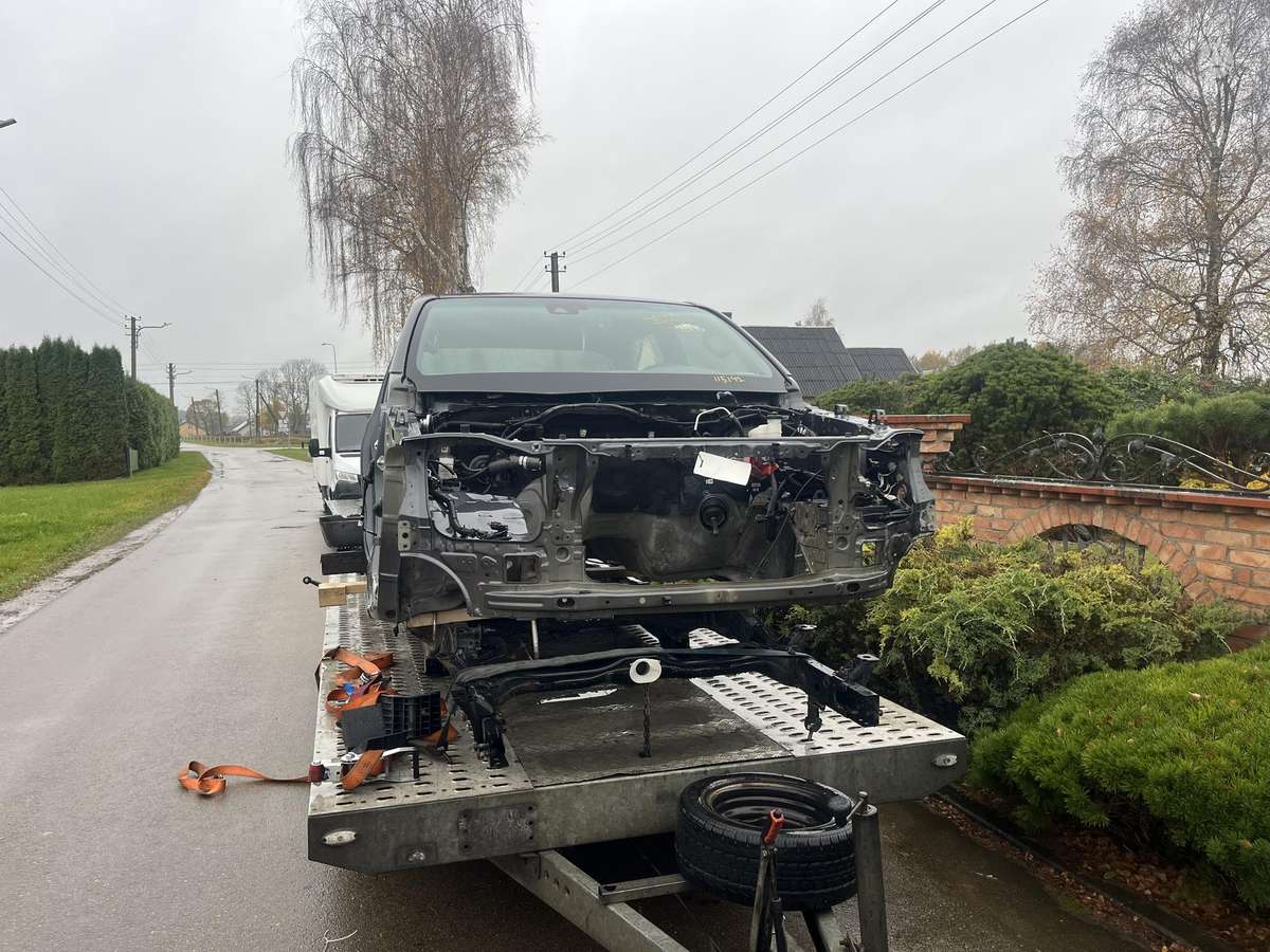 Toyota Hilux детали кузова