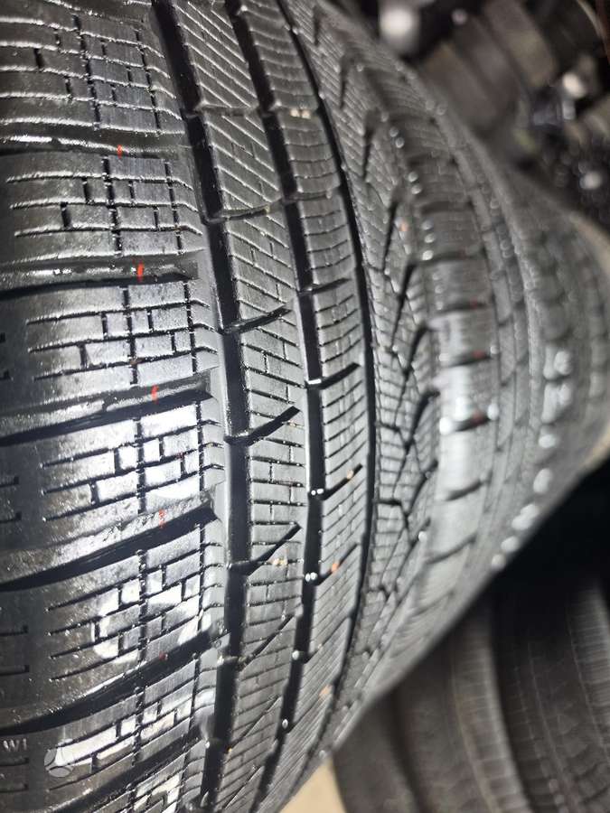 Pirelli P zero winter, winter 285/40 R20