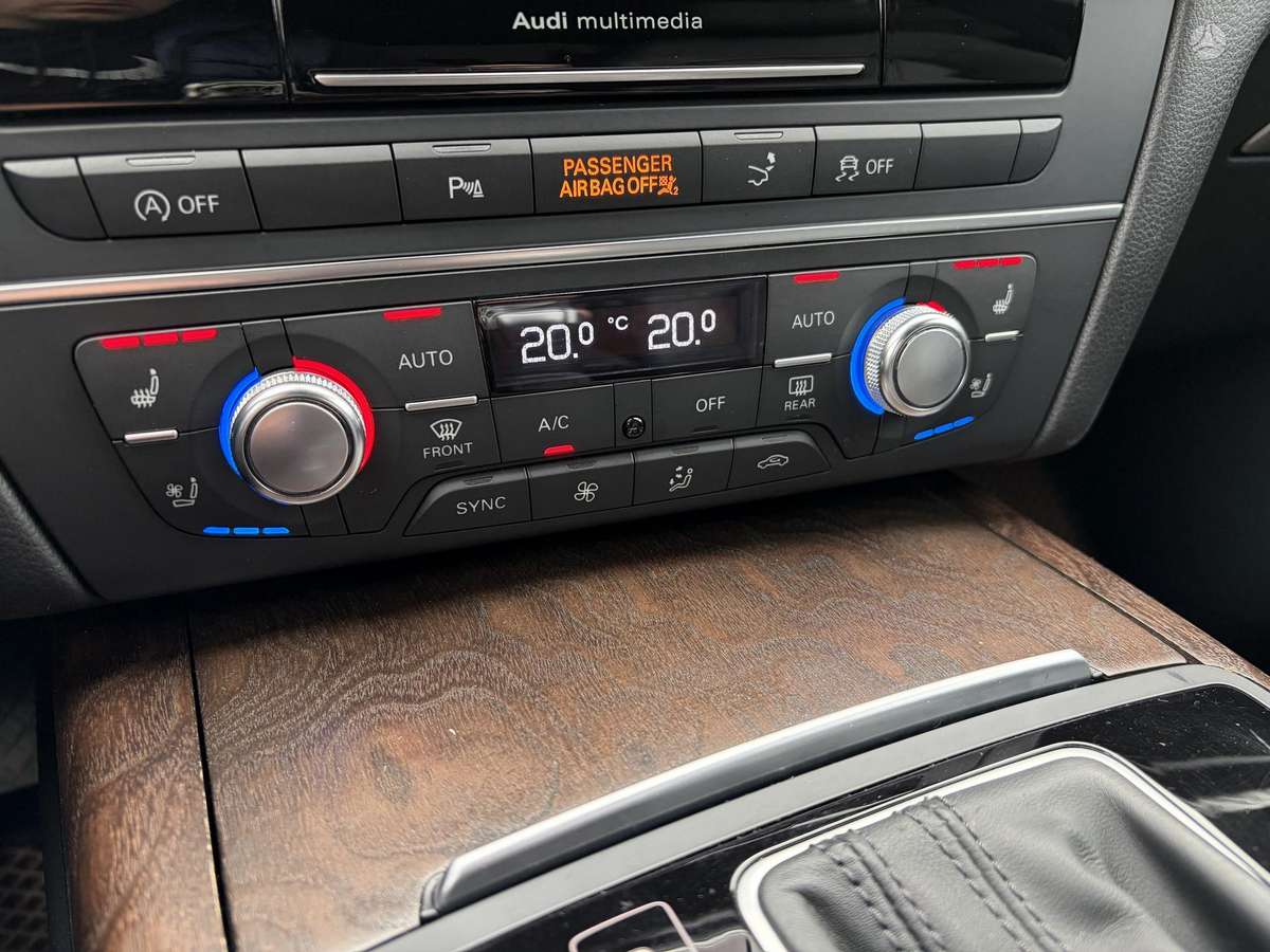 Audi A7, 3.0 l., hatchback
