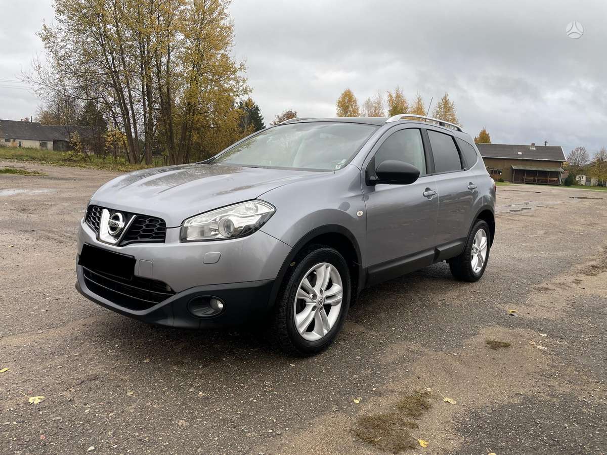Nissan Qashqai+2