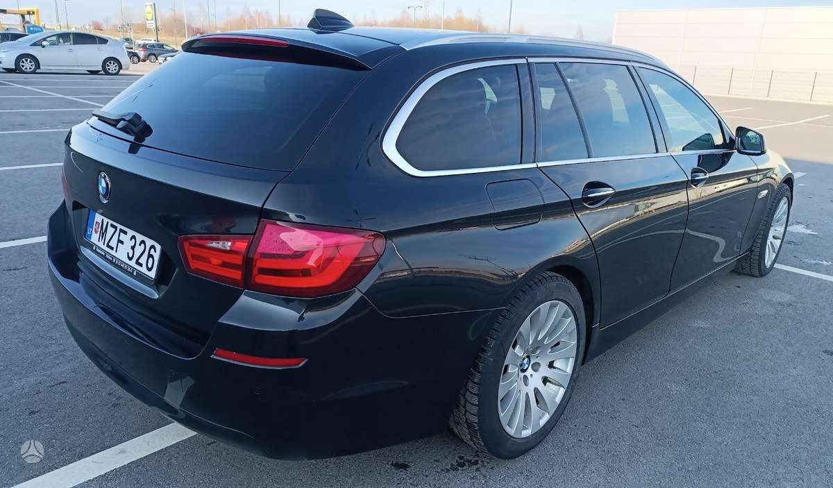 BMW 525, 3.0 l., Универсал
