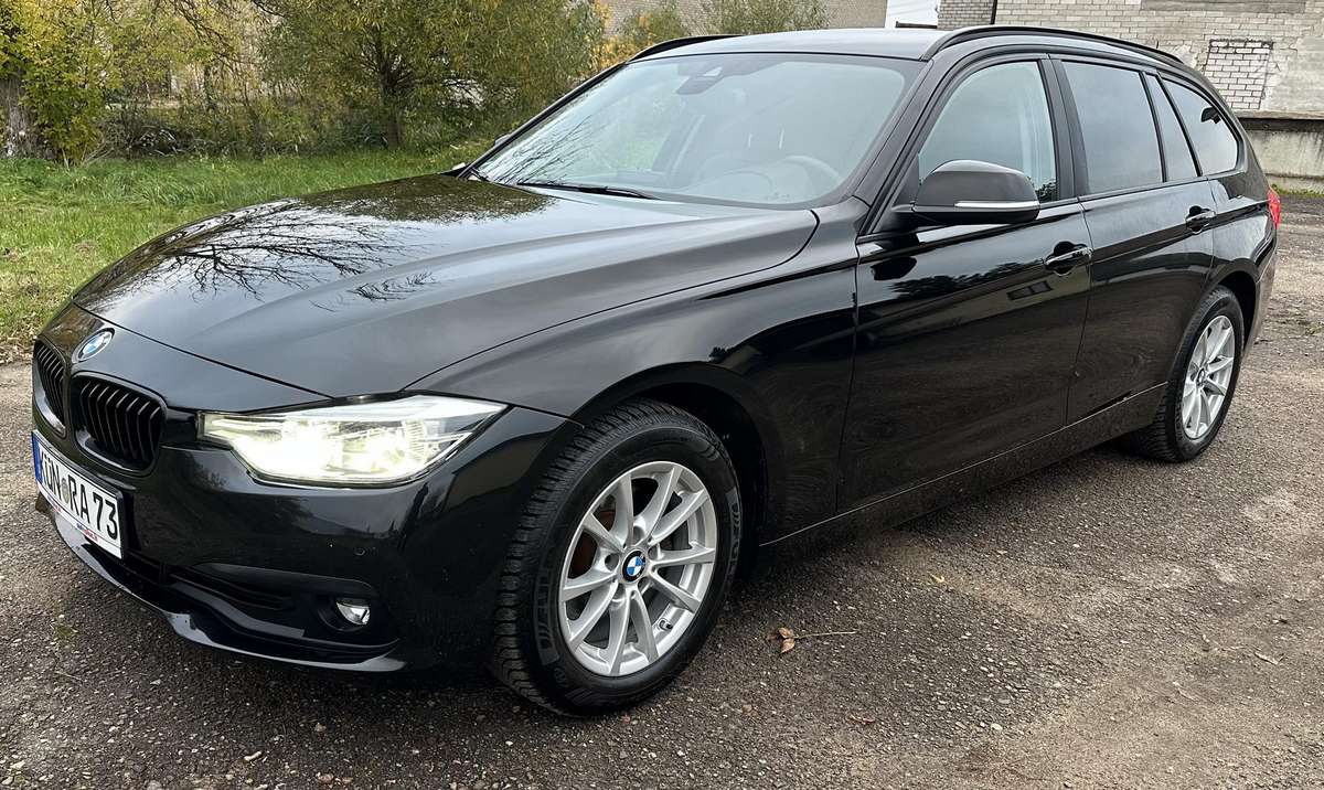 BMW 320