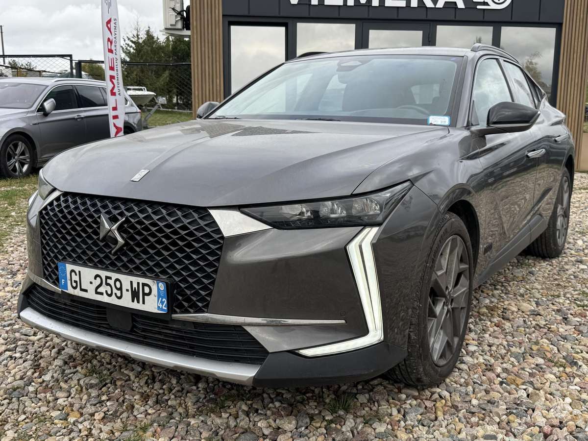 DS Automobiles DS4