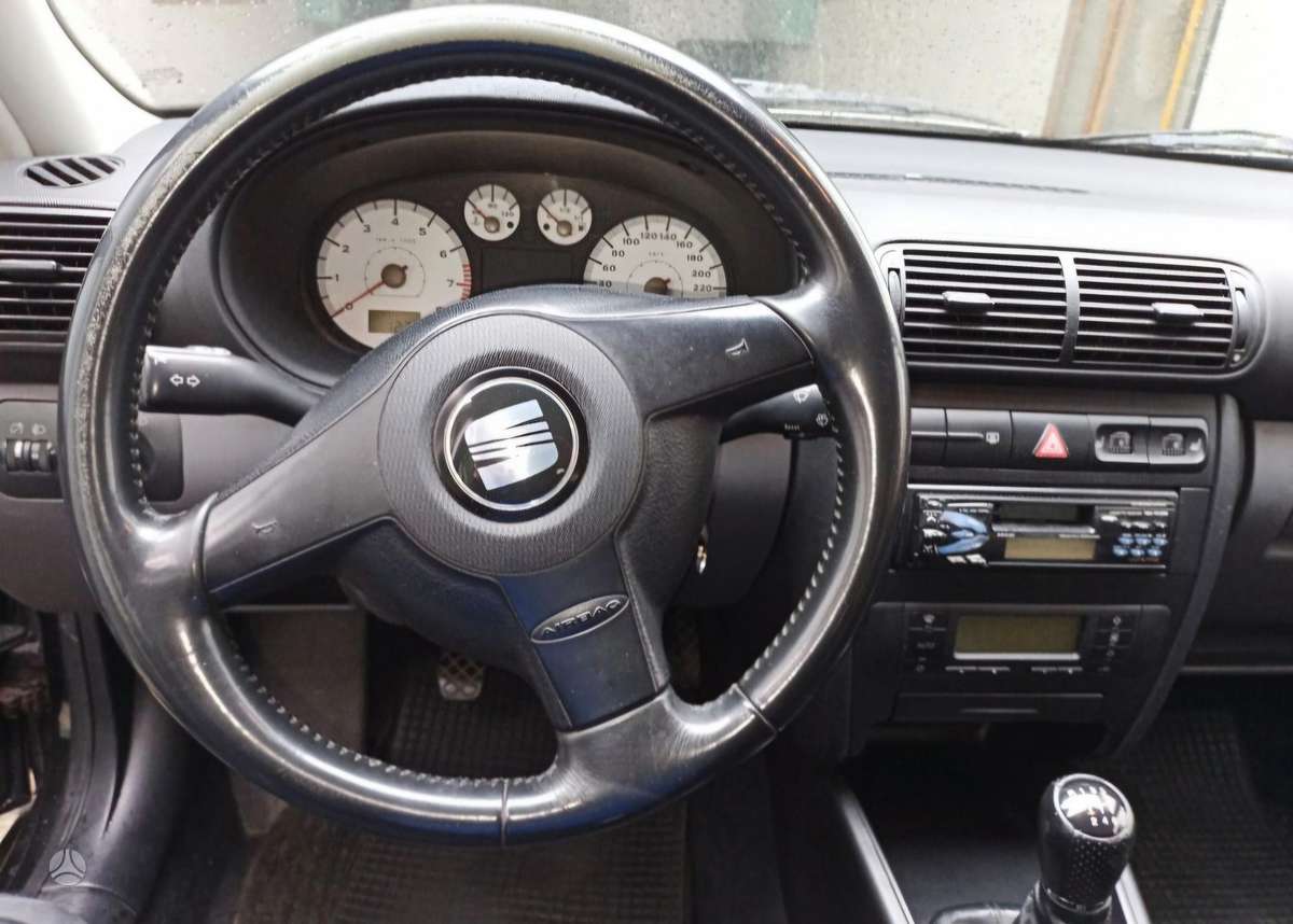 Seat Leon, 1.6 l., hatchback