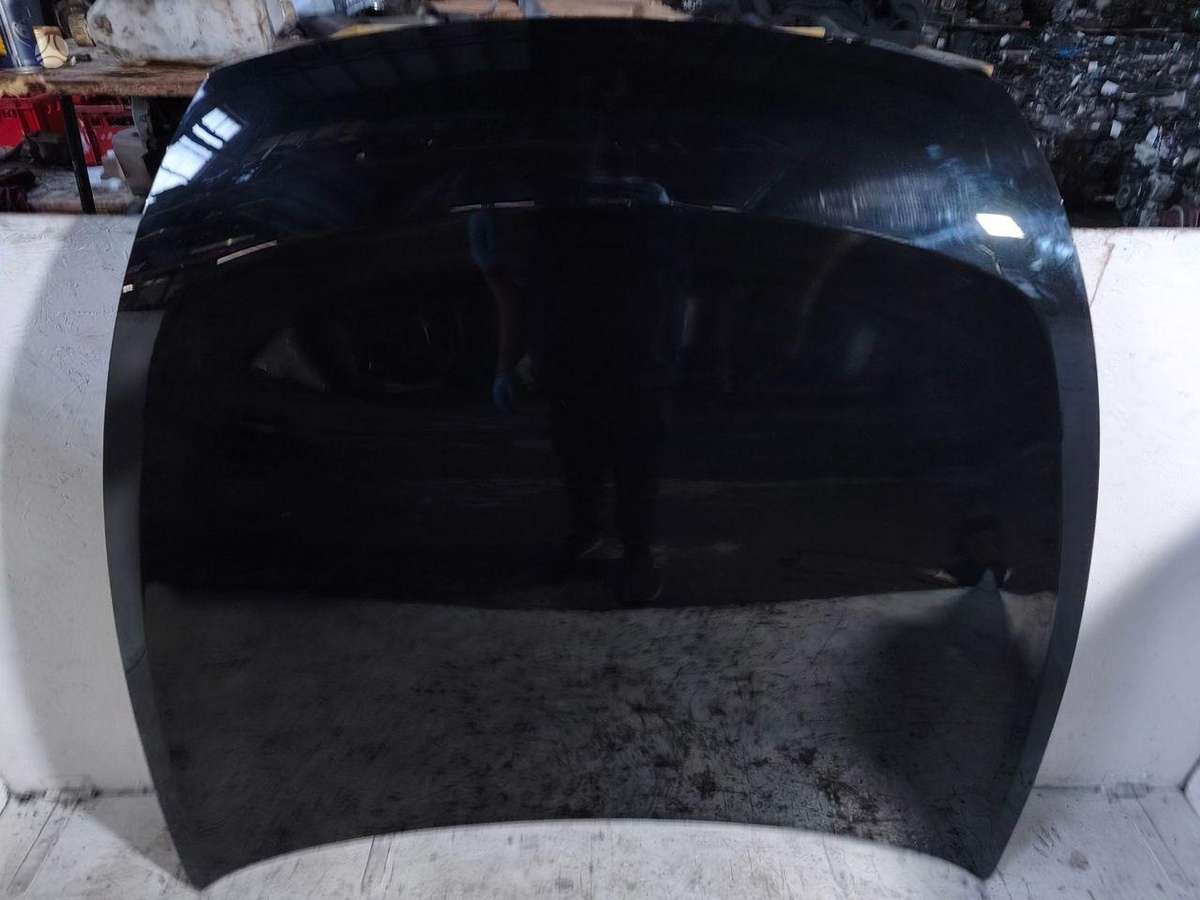 Audi RS e-Tron GT hood (front, rear)