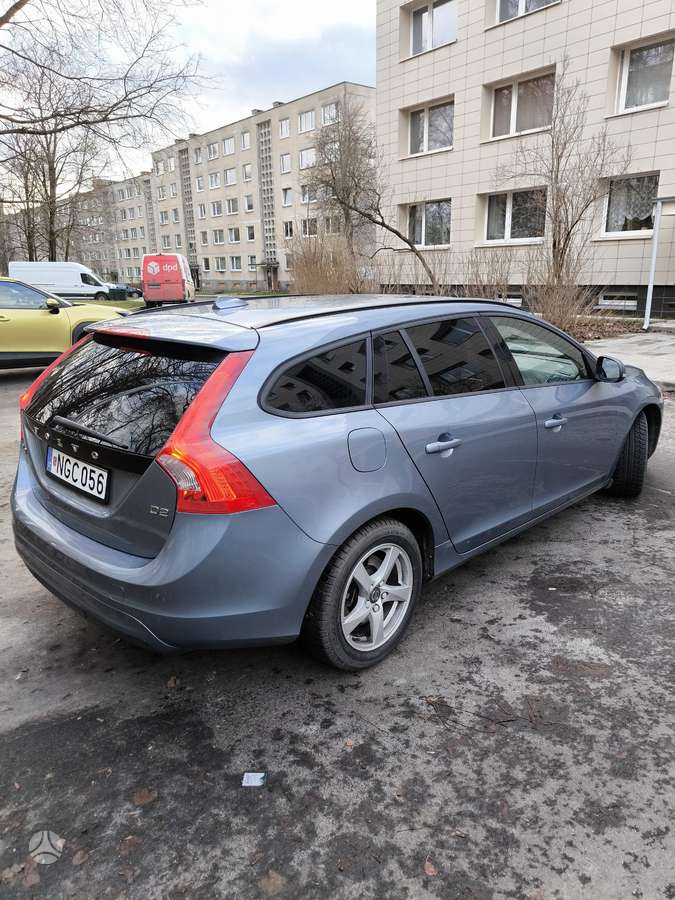 Volvo V60, 2.0 l., Универсал