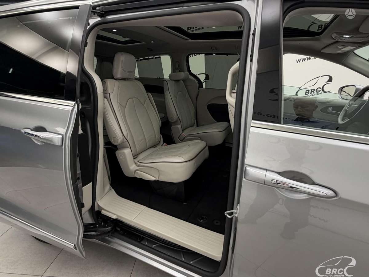 Chrysler Pacifica, 3.6 l., Минивэн