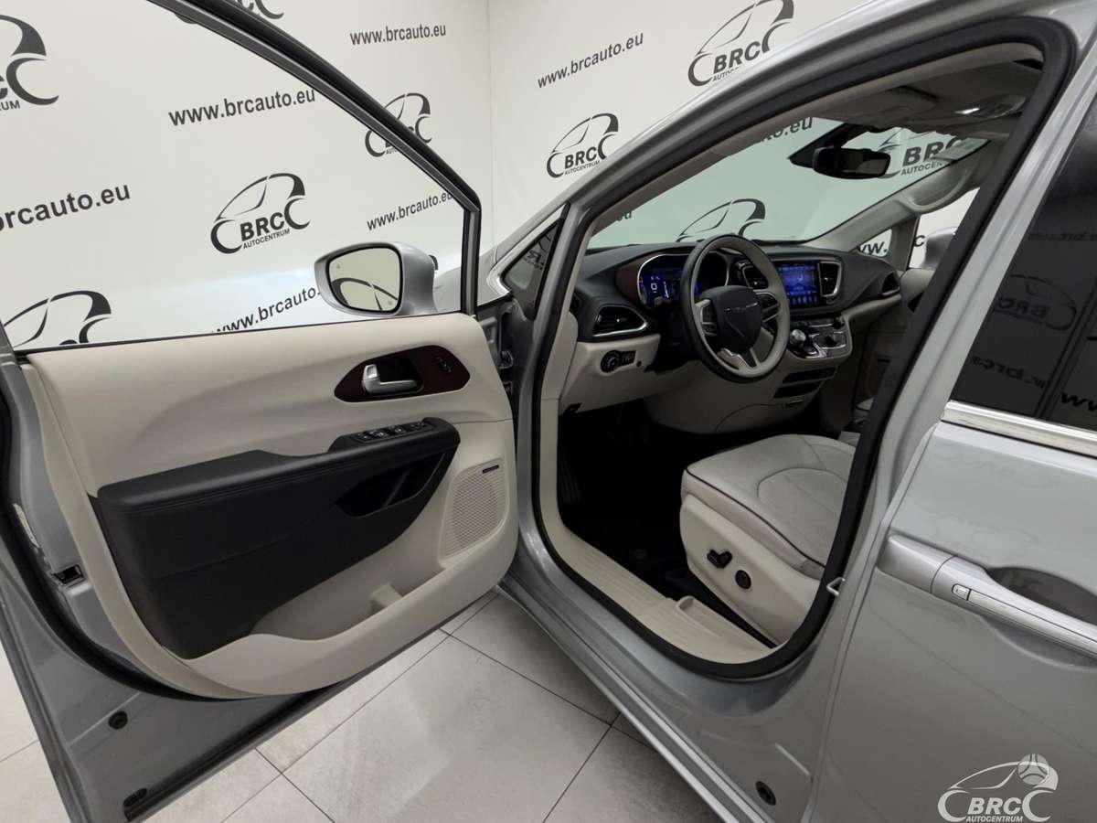 Chrysler Pacifica, 3.6 l., Минивэн