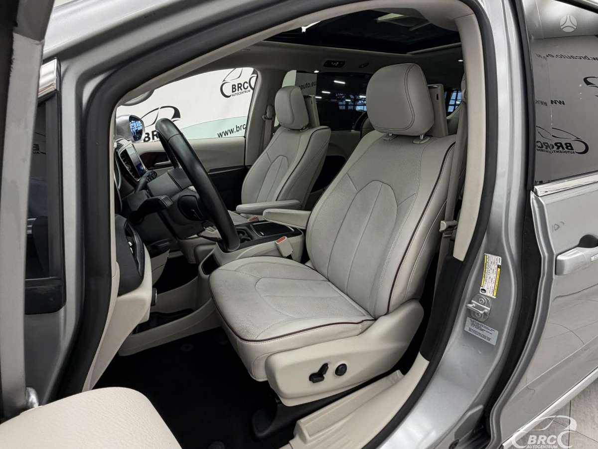 Chrysler Pacifica, 3.6 l., Минивэн