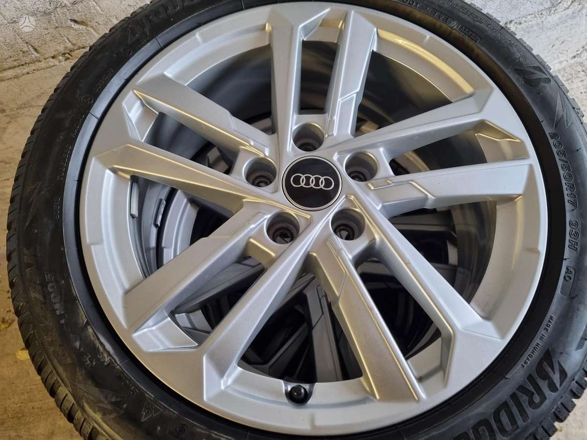 Bridgestone 2024m, зимние 295/50 R17