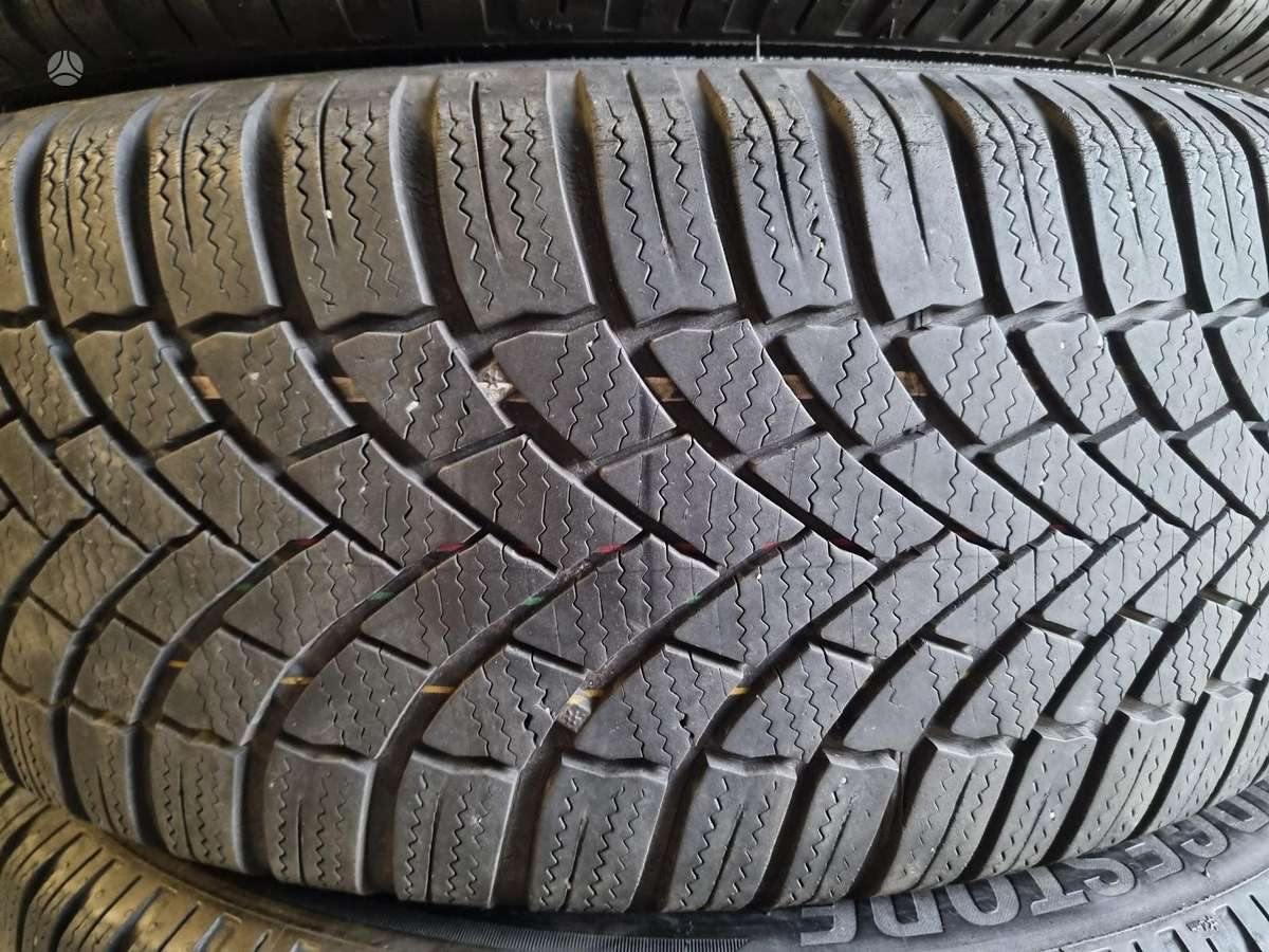 Bridgestone 2024m, зимние 295/50 R17