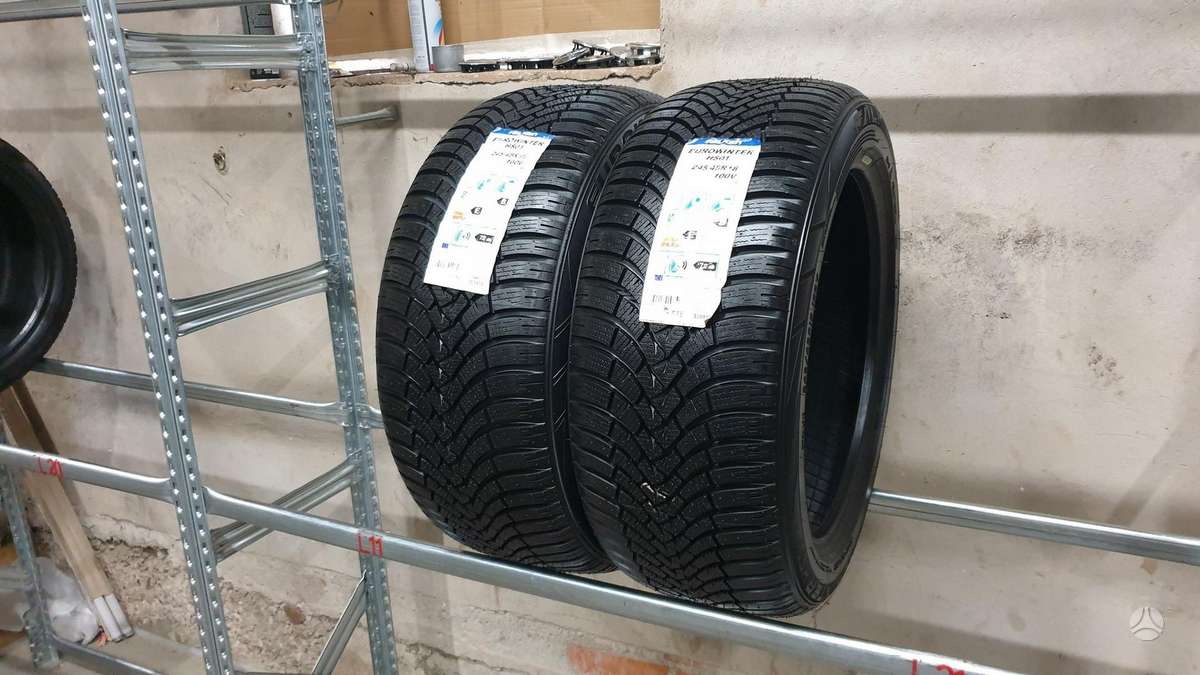 Falken EuroWinter HS01, winter 245/45 R18