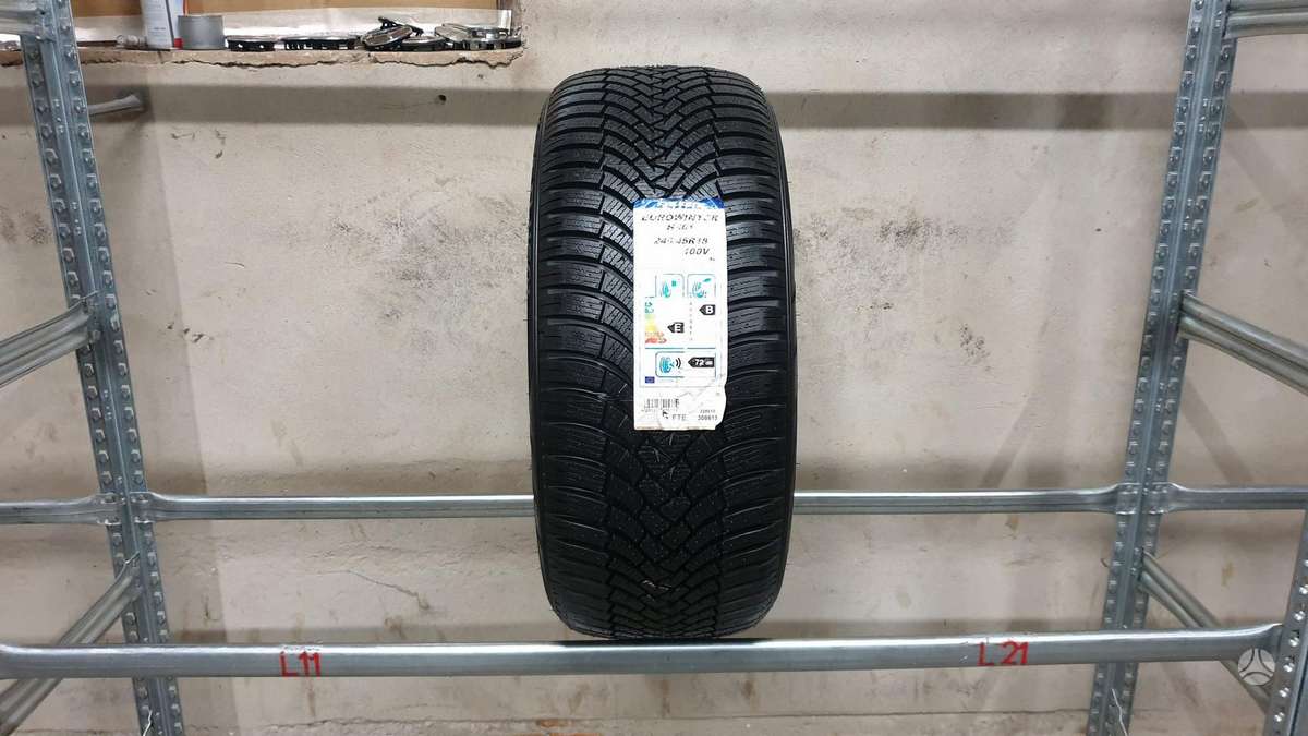 Falken EuroWinter HS01, зимние 245/45 R18